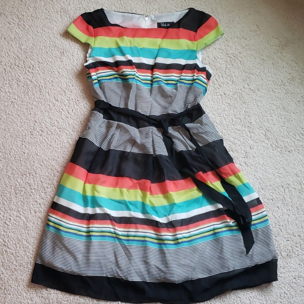 ☀️S.L. Fashions Dress.☀️